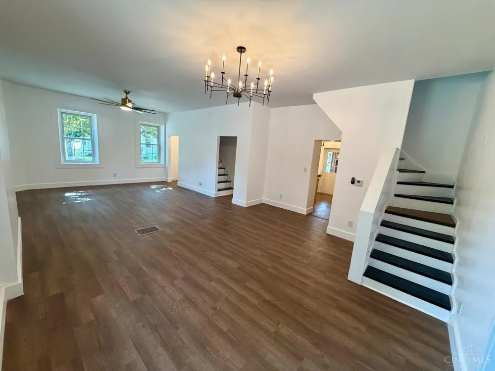 102 E Main Street Trenton, OH 45067