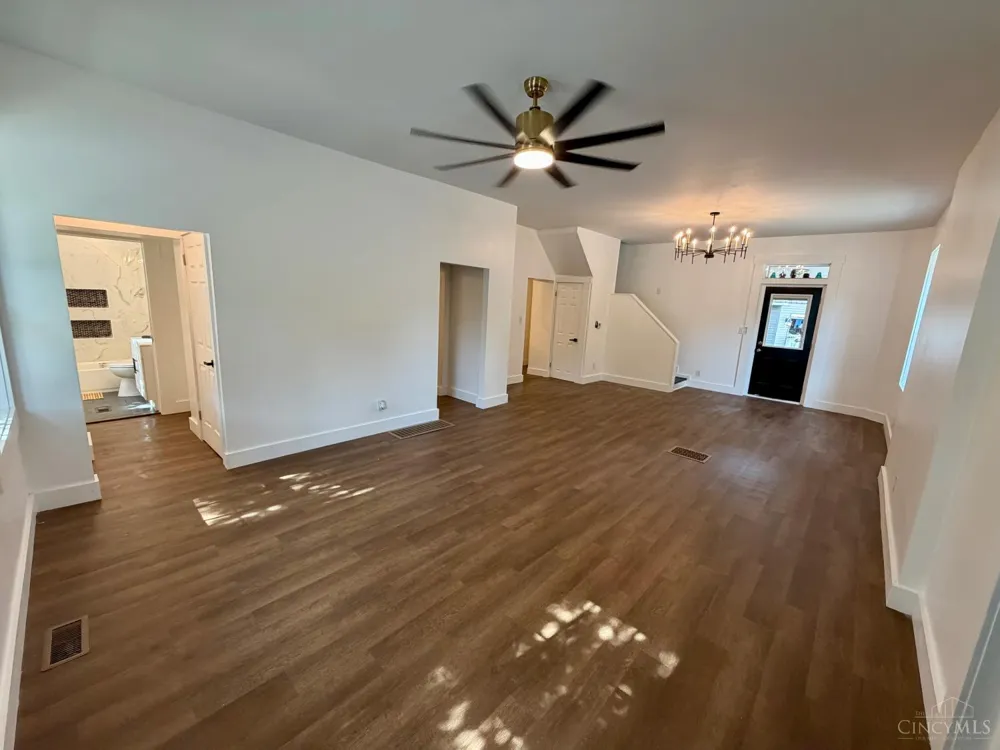 102 E Main Street Trenton, OH 45067