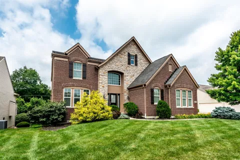 1481 Shaker Run Boulevard