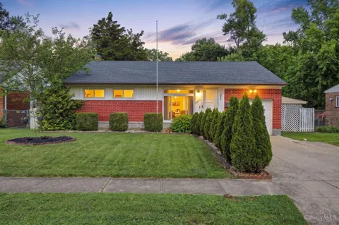 8847 Mockingbird Lane