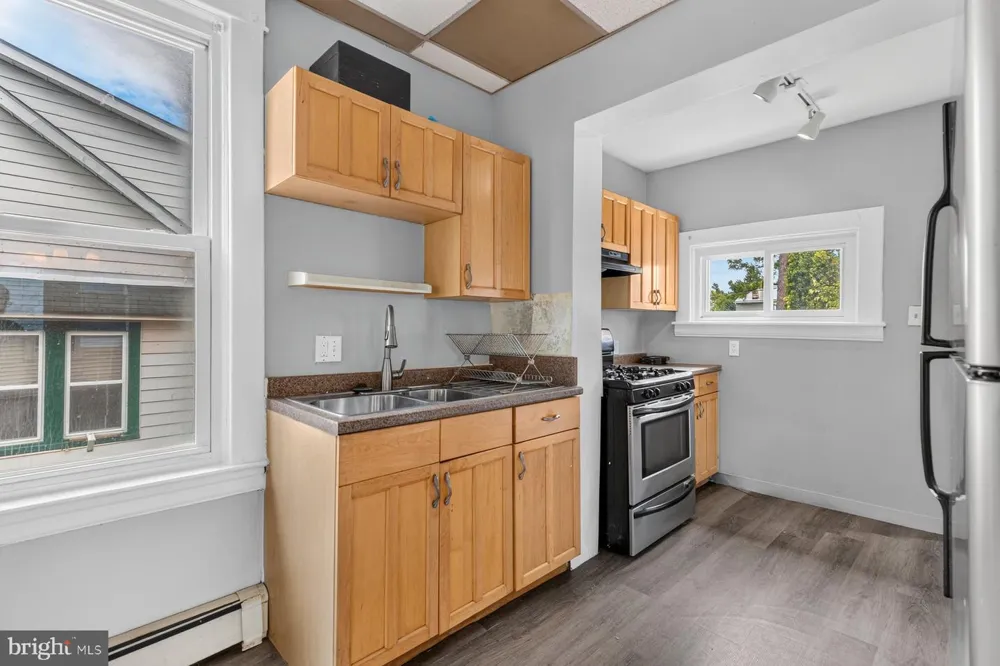 2803 FLEETWOOD AVENUE Baltimore, MD 21214