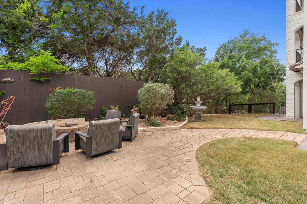 8117 Joy Road Volente, TX 78641