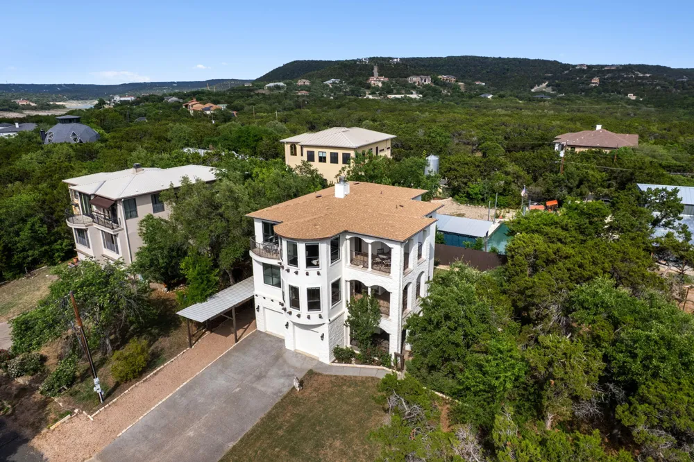 8117 Joy Road Volente, TX 78641