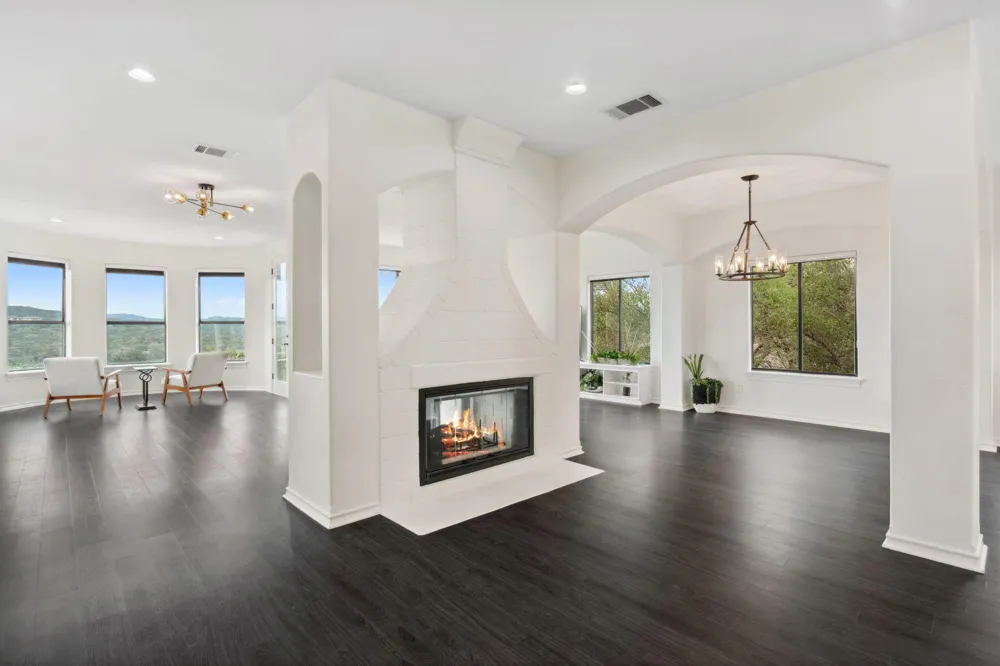 8117 Joy Road Volente, TX 78641