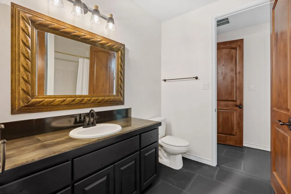8117 Joy Road Volente, TX 78641