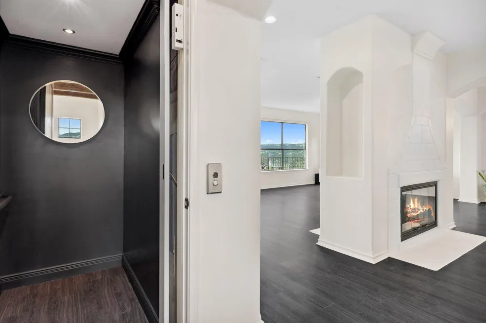 8117 Joy Road Volente, TX 78641