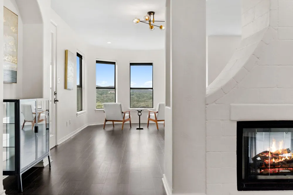8117 Joy Road Volente, TX 78641