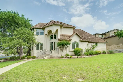 18 Glenway Drive