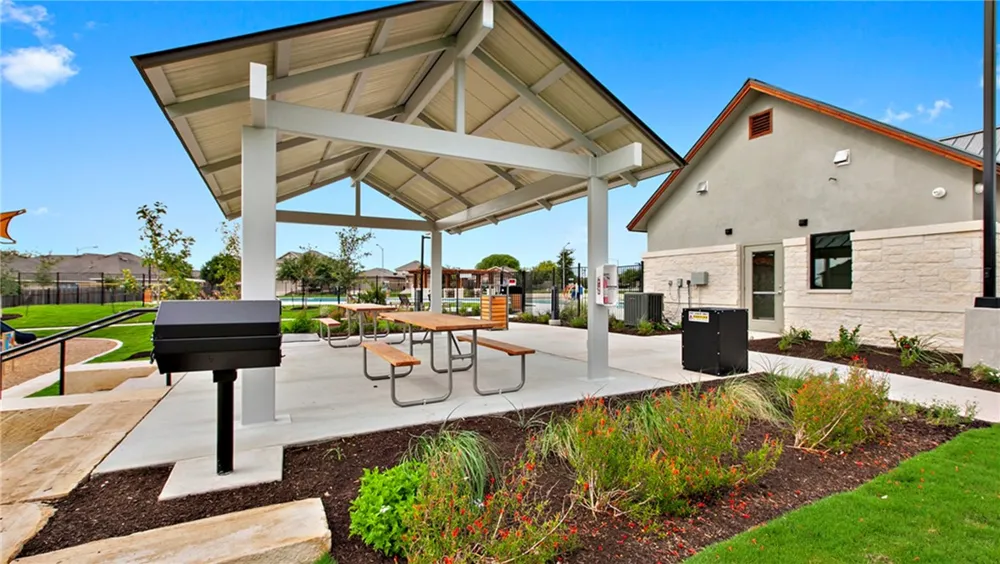 14015 Macquarie Drive Pflugerville, TX 78660