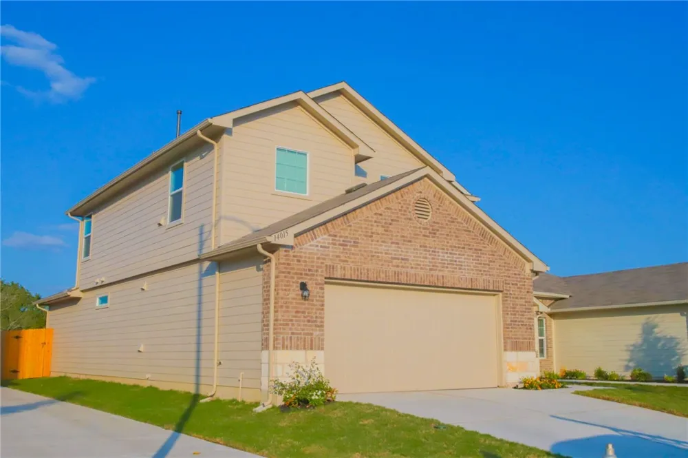 14015 Macquarie Drive Pflugerville, TX 78660