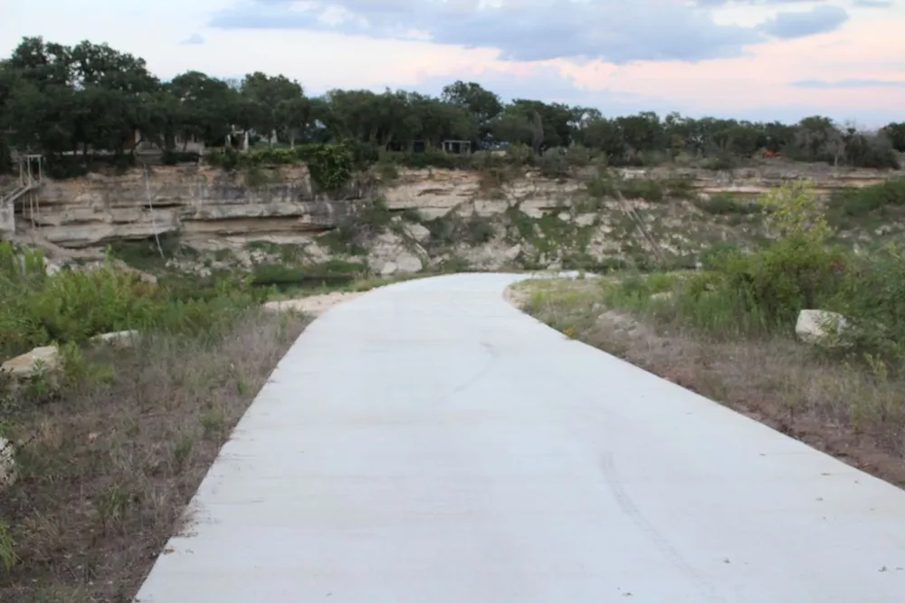 53 Hillview Circle Circle Marble Falls, TX 78654