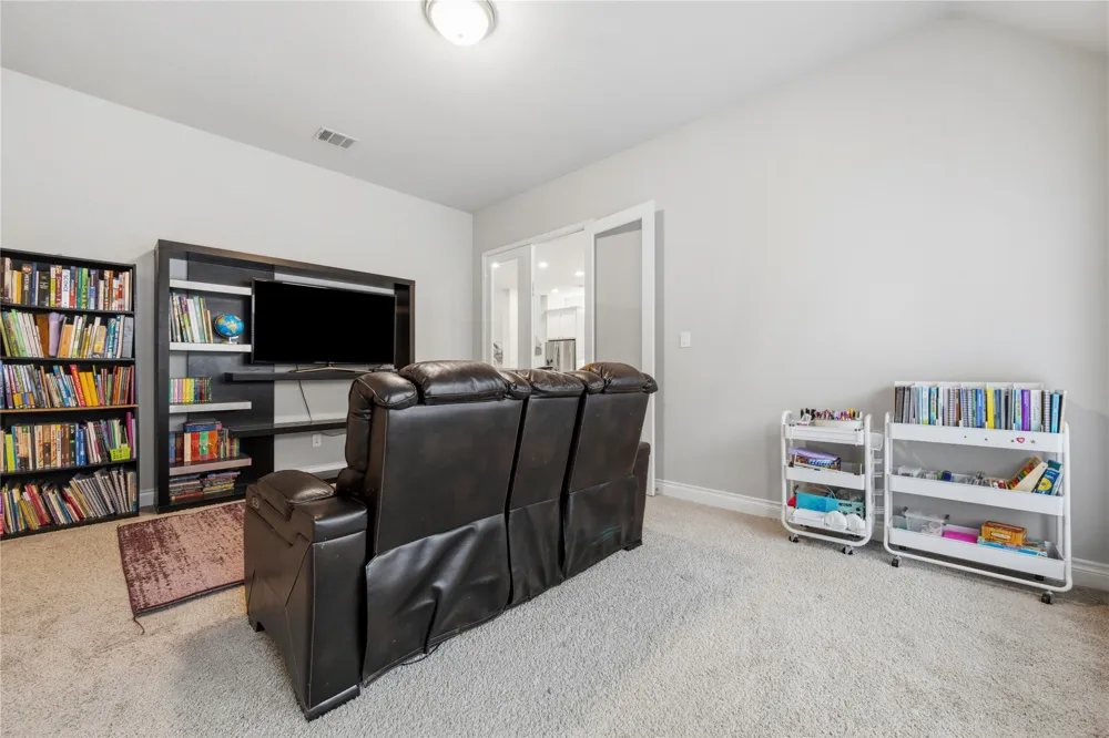 140 Catani Loop Georgetown, TX 78628