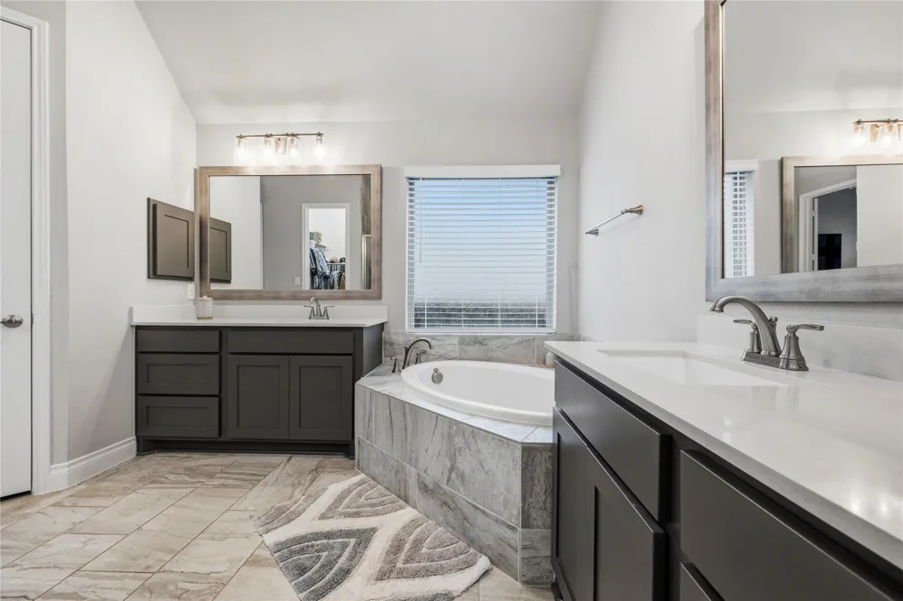 140 Catani Loop Georgetown, TX 78628