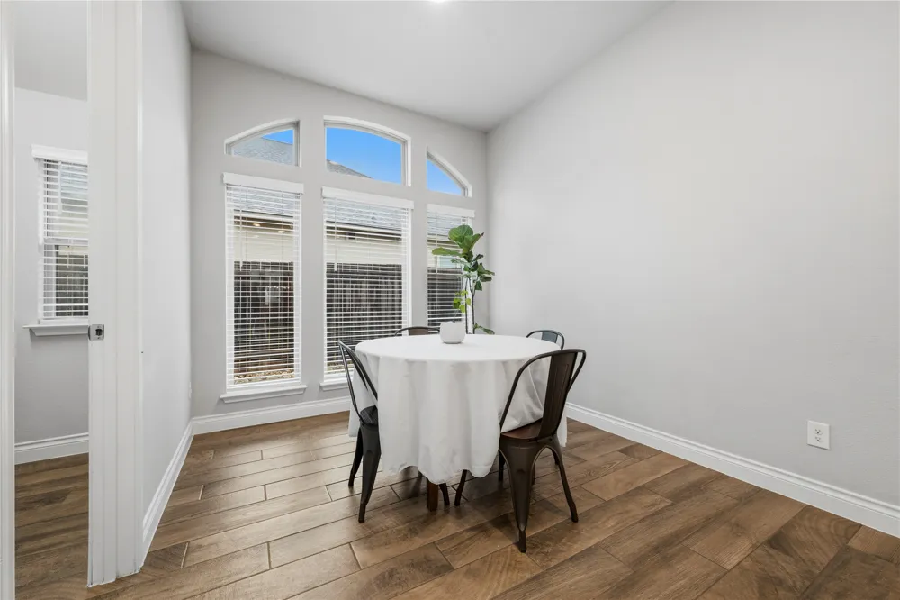 140 Catani Loop Georgetown, TX 78628