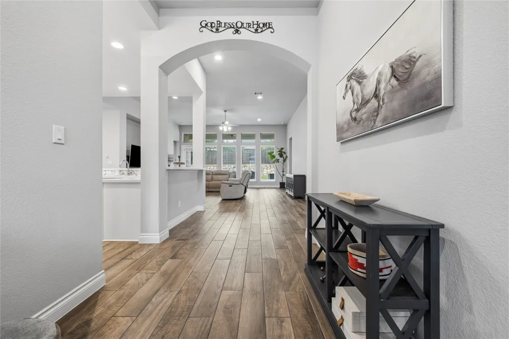 140 Catani Loop Georgetown, TX 78628