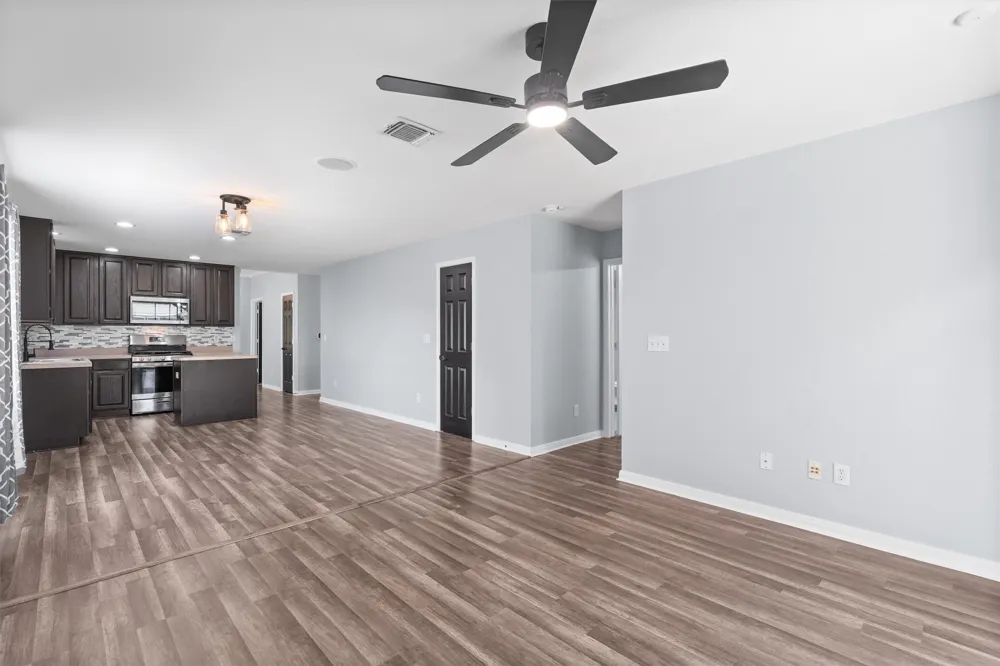 5036 Lexington Meadow Lane Del Valle, TX 78617