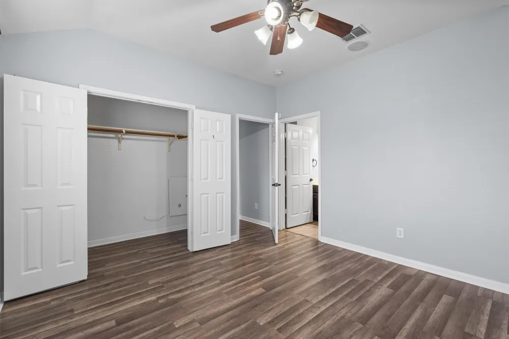 5036 Lexington Meadow Lane Del Valle, TX 78617