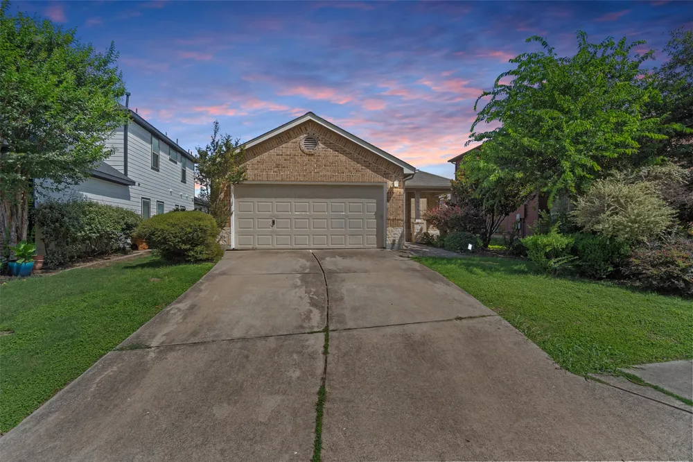 5036 Lexington Meadow Lane Del Valle, TX 78617
