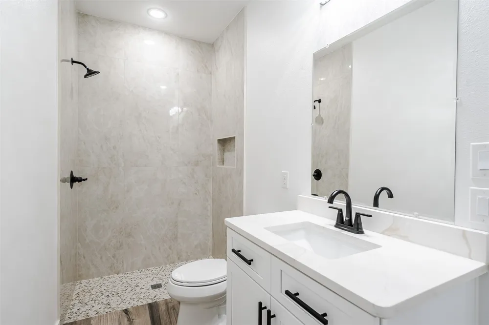 252 Amaranta Lane Dale, TX 78616