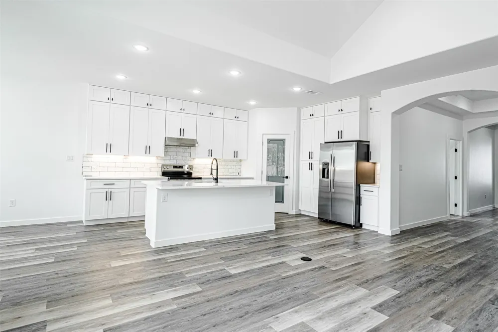 252 Amaranta Lane Dale, TX 78616