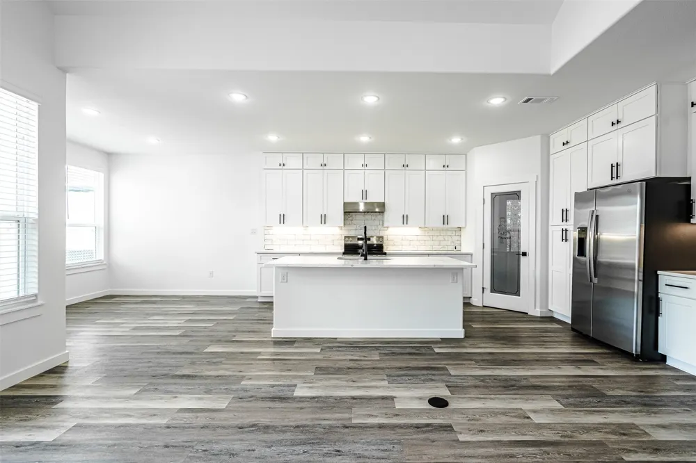 252 Amaranta Lane Dale, TX 78616