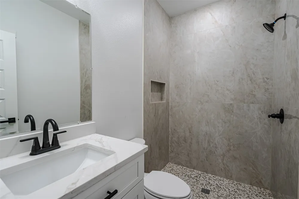 252 Amaranta Lane Dale, TX 78616