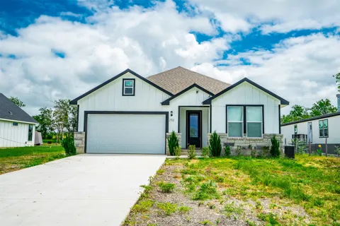 252 Amaranta Lane