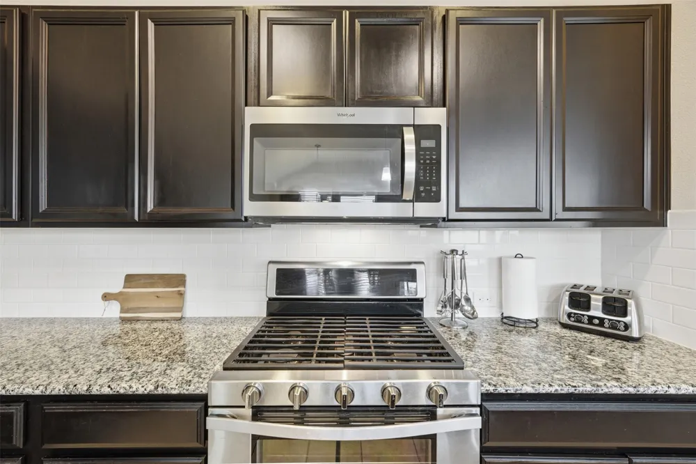 276 Gunnison Way Kyle, TX 78640