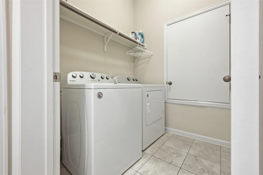 276 Gunnison Way Kyle, TX 78640