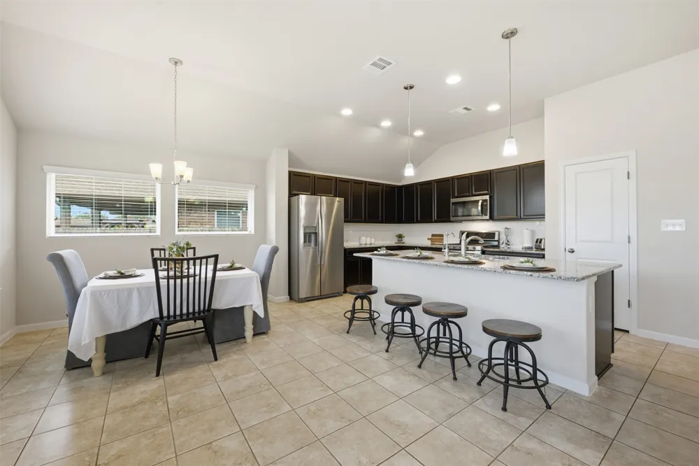 276 Gunnison Way Kyle, TX 78640