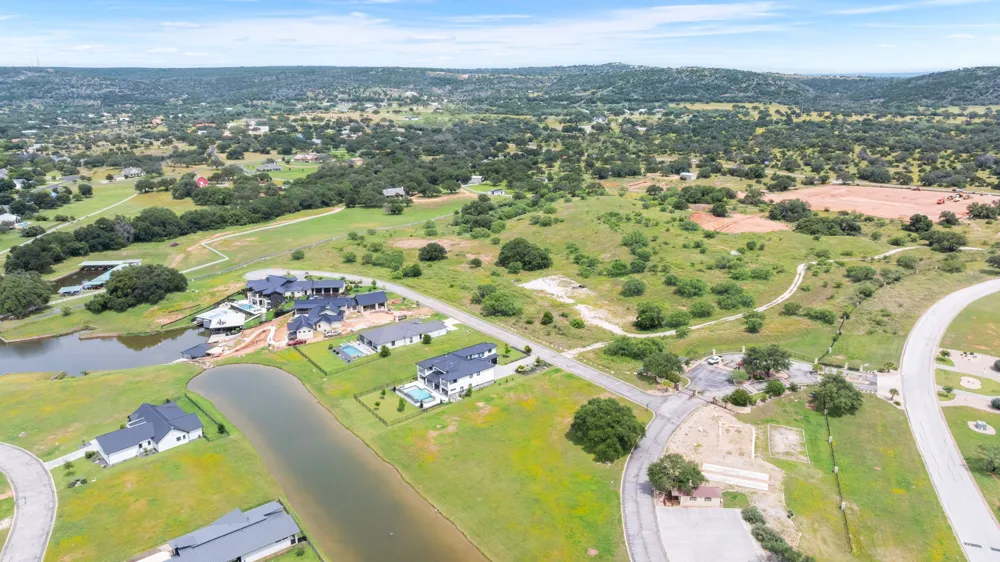 102 Summer Life Lane Kingsland, TX 78639