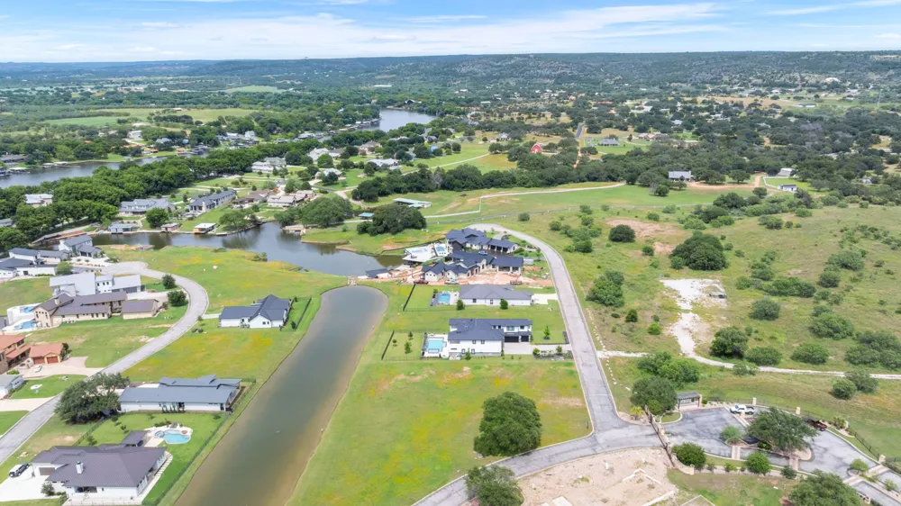 102 Summer Life Lane Kingsland, TX 78639