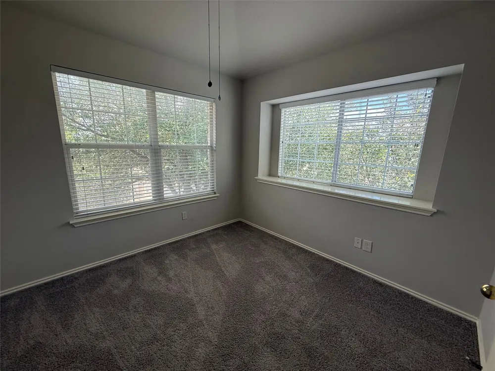 1900 Scofield Ridge Parkway #4701 Austin, TX 78727