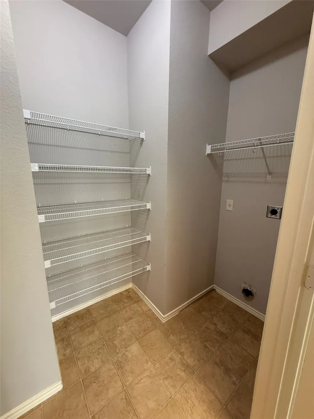 1900 Scofield Ridge Parkway #4701 Austin, TX 78727