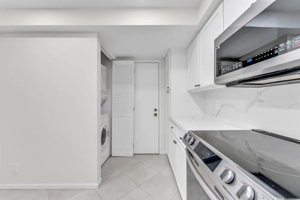 5000 Ocean Boulevard #908 Lauderdale By The Sea, FL 33308