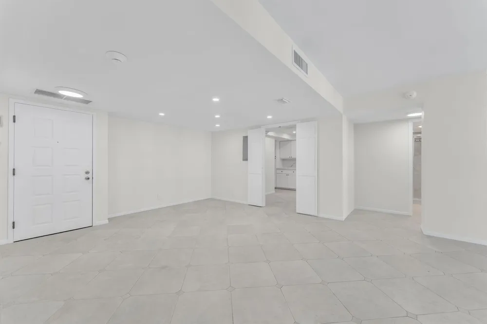 5000 Ocean Boulevard #908 Lauderdale By The Sea, FL 33308