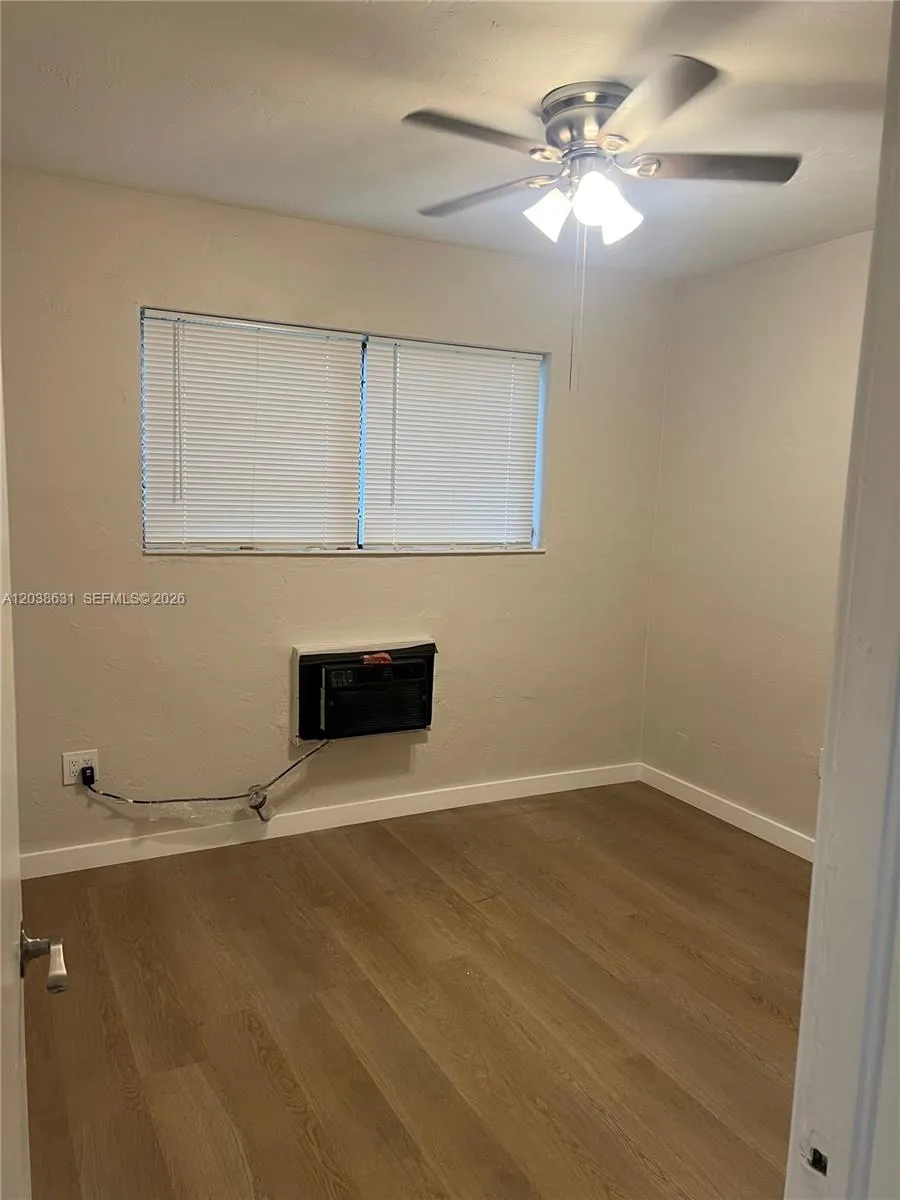 361 Sharar Ave #6 Opa-Locka, FL 33054