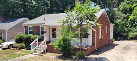 1112 Benbow Road