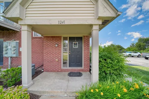 1241 Addington Lane