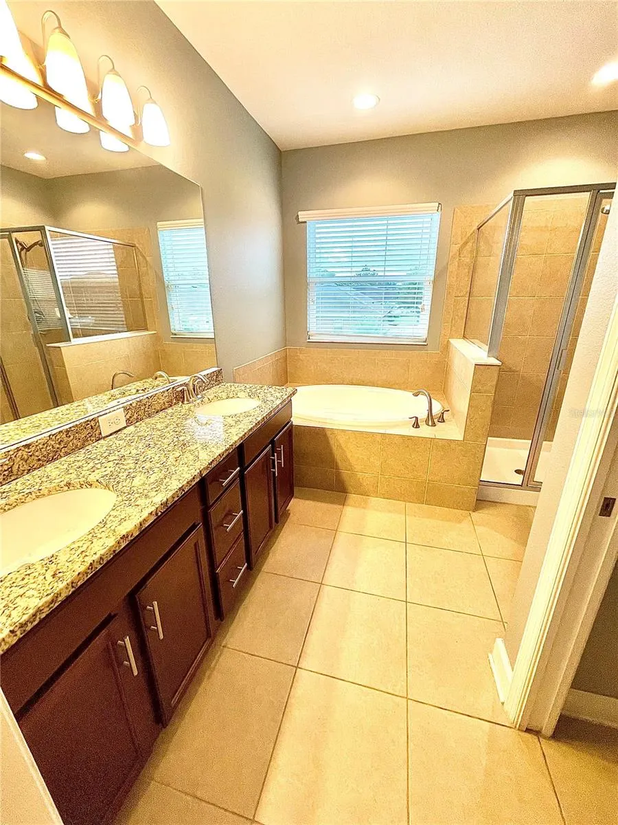 21648 SOUTHERN CHARM DRIVE Land O Lakes, FL 34637