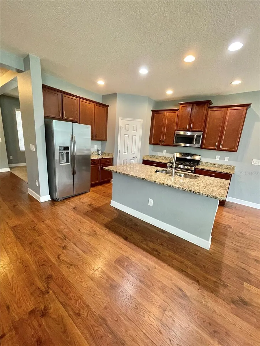 21648 SOUTHERN CHARM DRIVE Land O Lakes, FL 34637