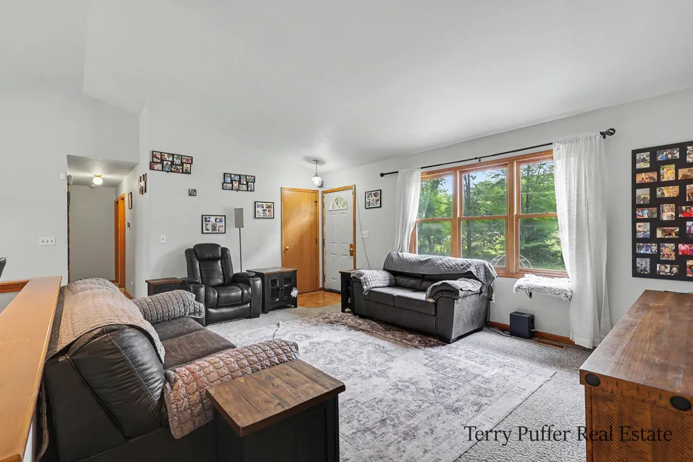 12253 Rich Street Robinson Township, MI 49417