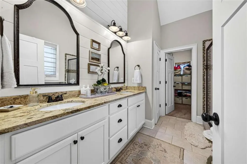 2501 Morningside Way Watkinsville, GA 30677