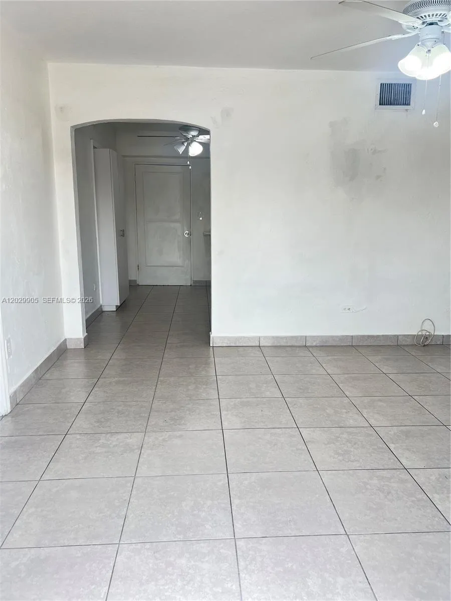 1401 E 8th Ave #n/a Hialeah, FL 33010