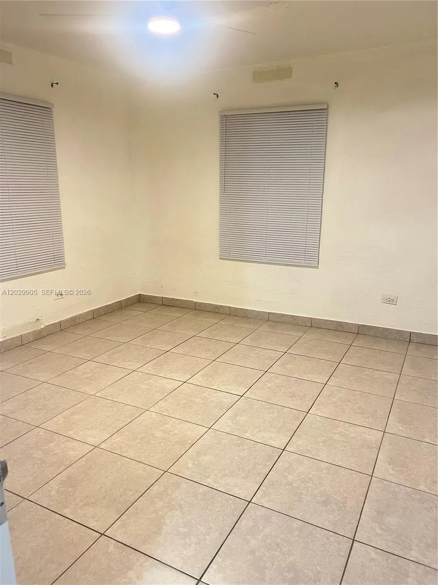 1401 E 8th Ave #n/a Hialeah, FL 33010