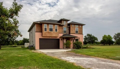 12 Estates Road