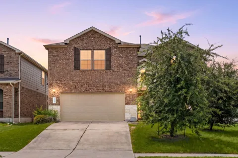 11708 Roscommon Trail