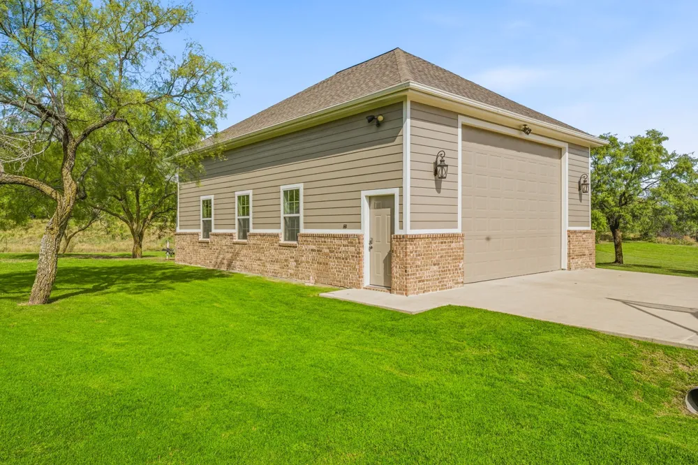 188 Bearclaw Circle Aledo, TX 76008