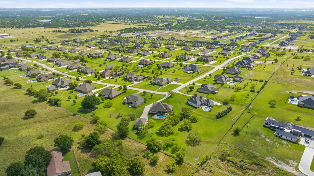 188 Bearclaw Circle Aledo, TX 76008