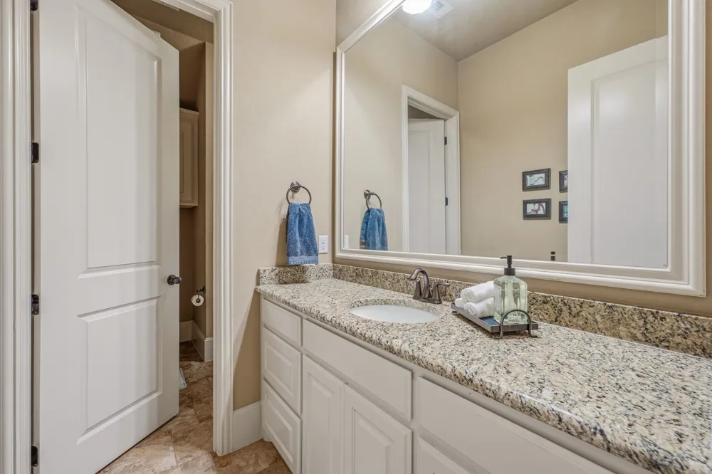 188 Bearclaw Circle Aledo, TX 76008